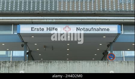 Notaufnahme, Erste Hilfe, Krankenhaus ´Benjamin Franklin`, Hindenburgdamm, Steglitz, Berlin, Deutschland Stock Photo